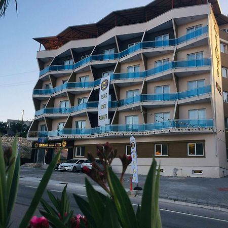 Grand Tas Otel Mut Esterno foto